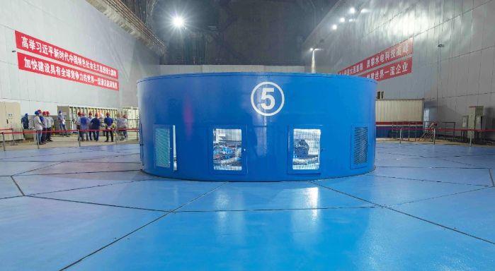 China's new mega hydropower station puts fourth power unit into operation