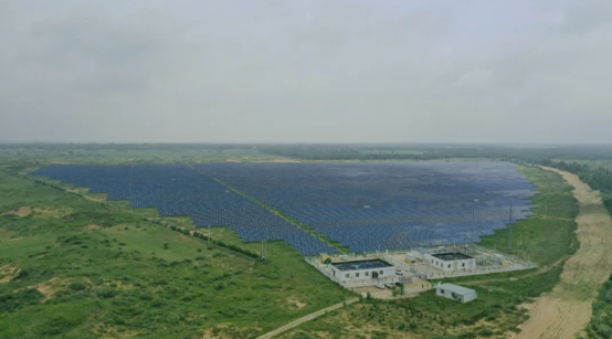 A small PV station making a big difference in restoring sandy land