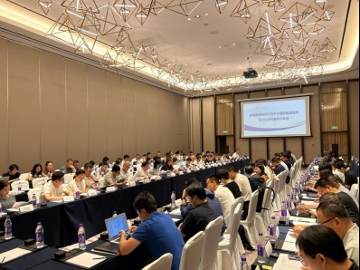 我的“十四五”故事丨在“沙戈荒”上，用青春浇灌绿色能源之花