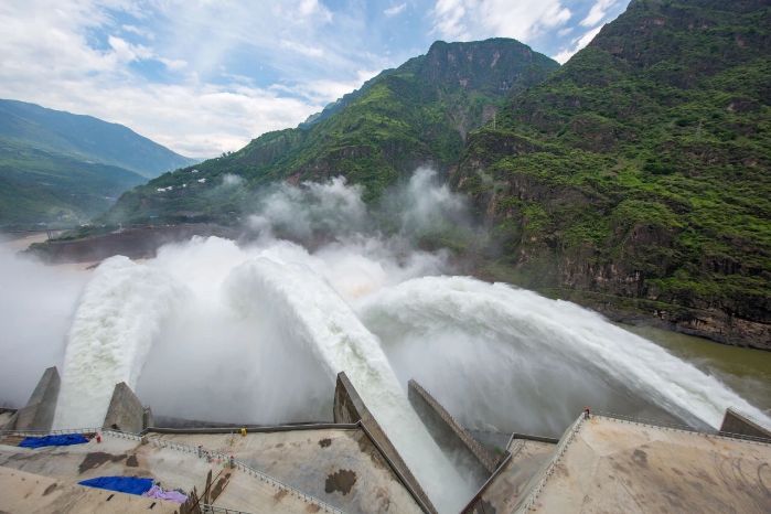 fcd50125-cccf-4cc9-852a-efa1136e52d4