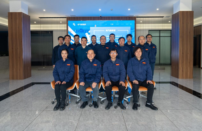 艾遠高創新工作室團隊。攝影 陳寧宇