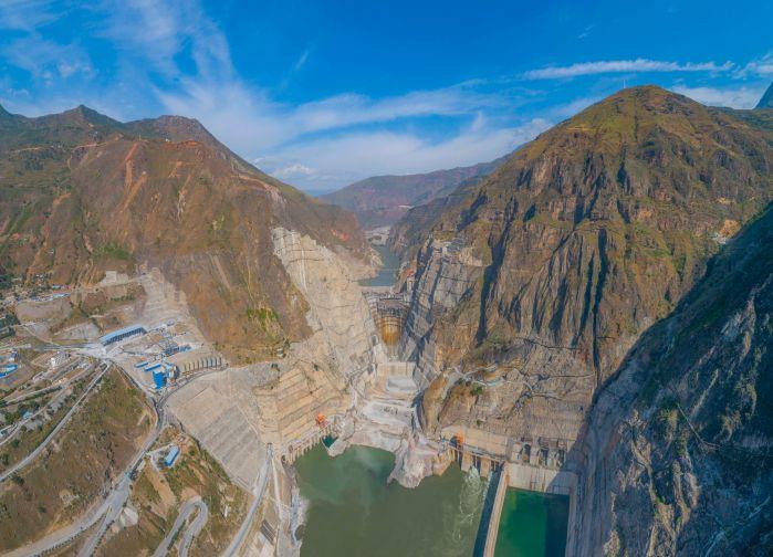 20191024航拍乌东德大坝施工全景接片_许健PANO0002-Pano