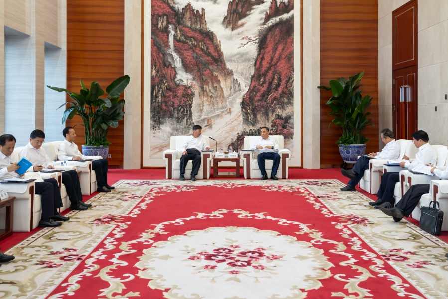 三峡集团与中国能建座谈